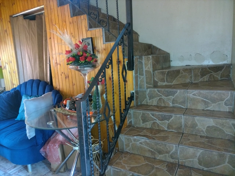 4 Bedroom Property for Sale in Geelhoutpark North West